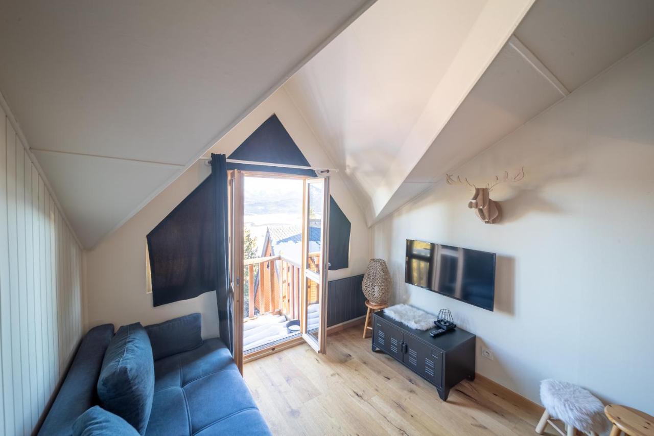 Le Cerf - Duplex Avec Superbe Vue Montagne Apartamento Les Angles  Exterior foto